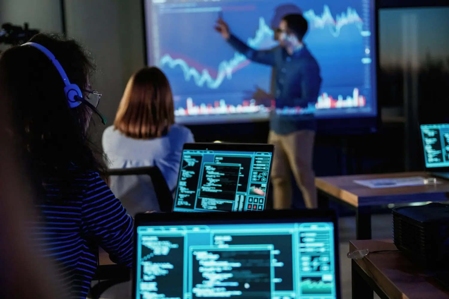 Podatek od tradingu algorytmicznego - automatyczne transakcje
